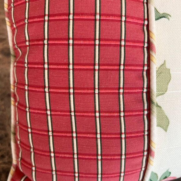 Gorgeous Pillow Expensive Materials PNK GRN WHT Decorative Lumbar Designer Touch - Picture 3 of 9